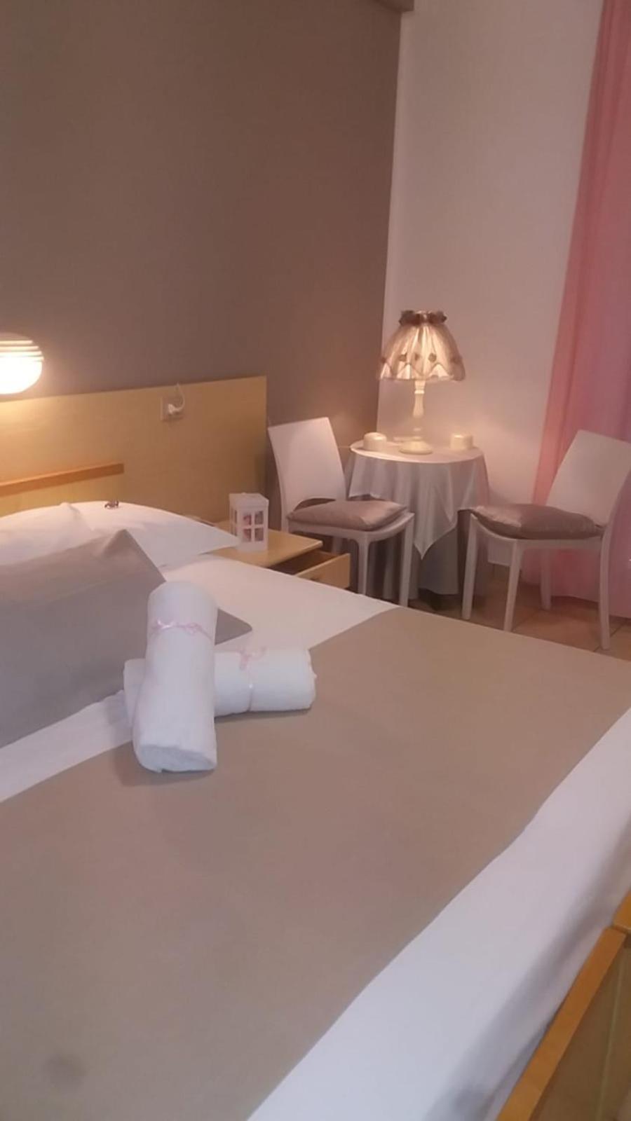 Santoianni Hotell San Martino in Pensilis Exteriör bild
